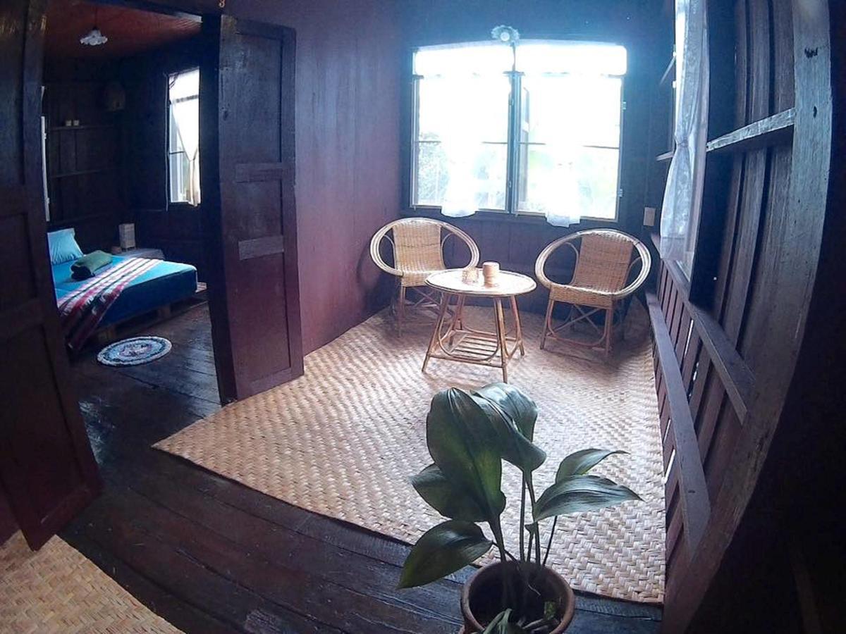 Twin House @ Tapae Hostel Chiang Mai Exterior photo
